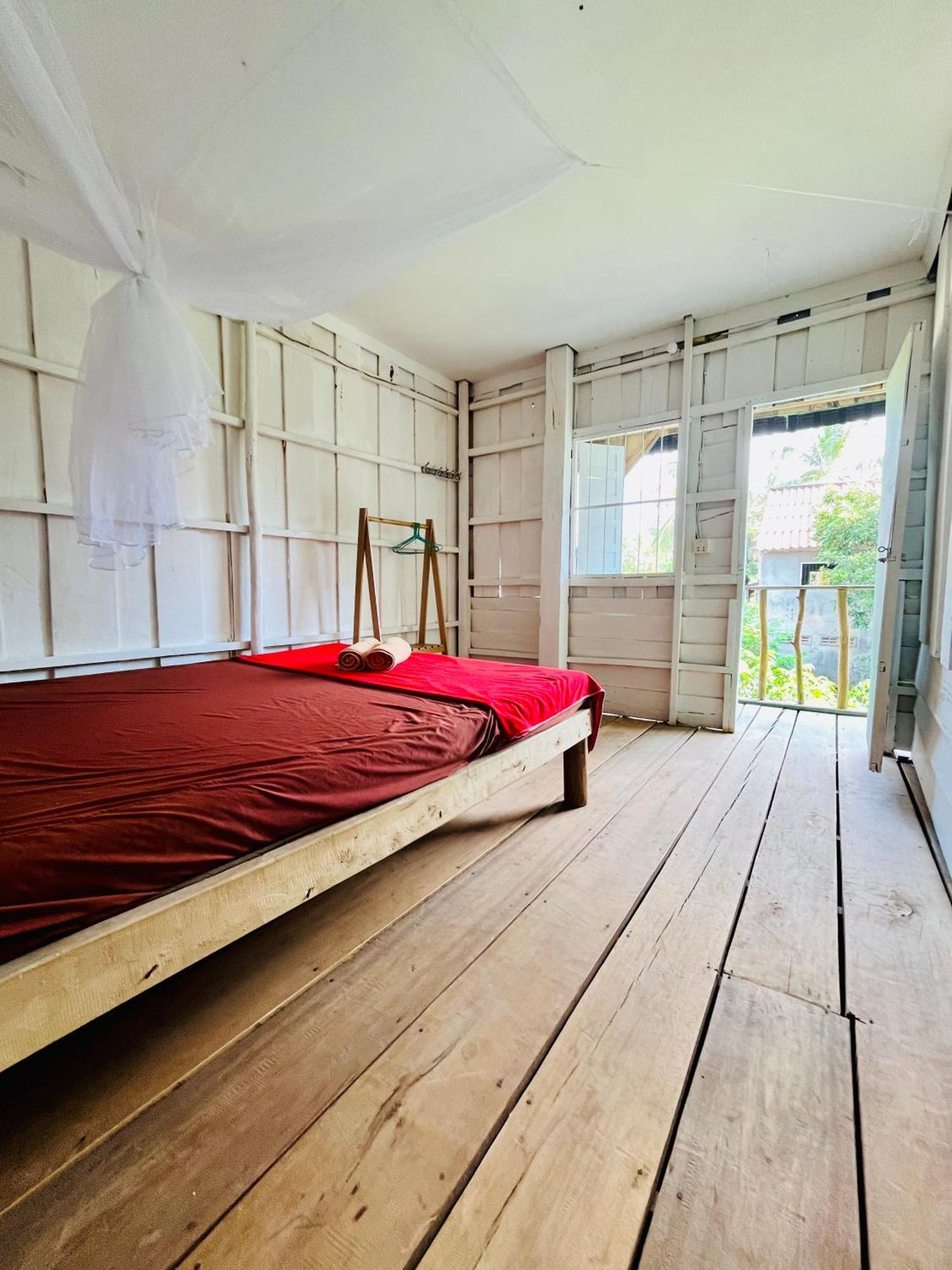 Happiness Guesthouse Koh Rong Sanloem Dış mekan fotoğraf
